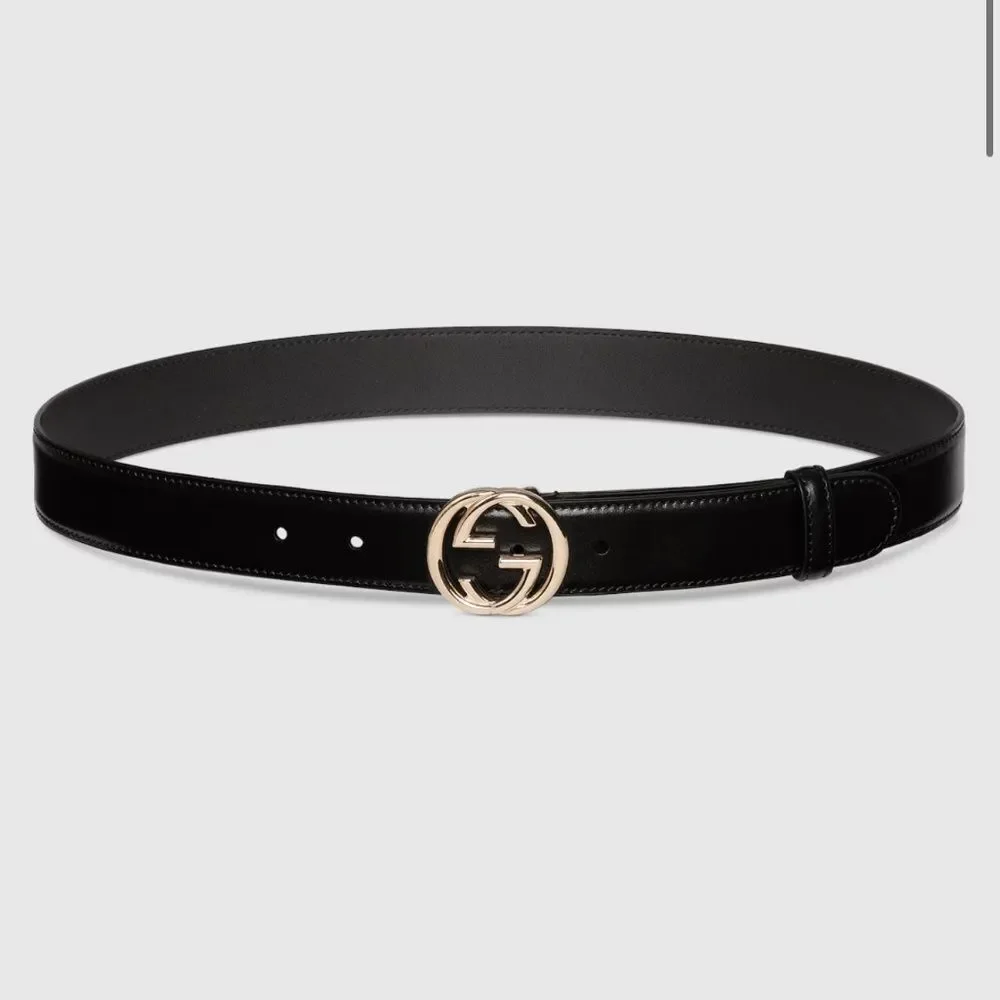 Gucci Women’s Black Belt with Interlocking G buckle